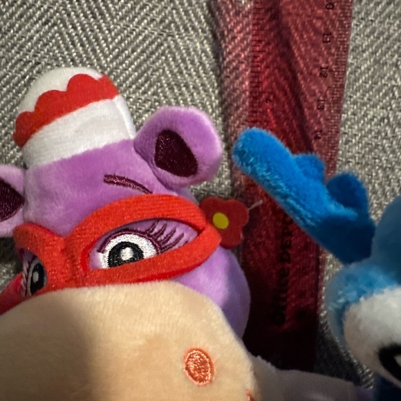 Doc McStuffins Hallie Hippo and Blue Stuffy Dragon - Picture 2 of 4